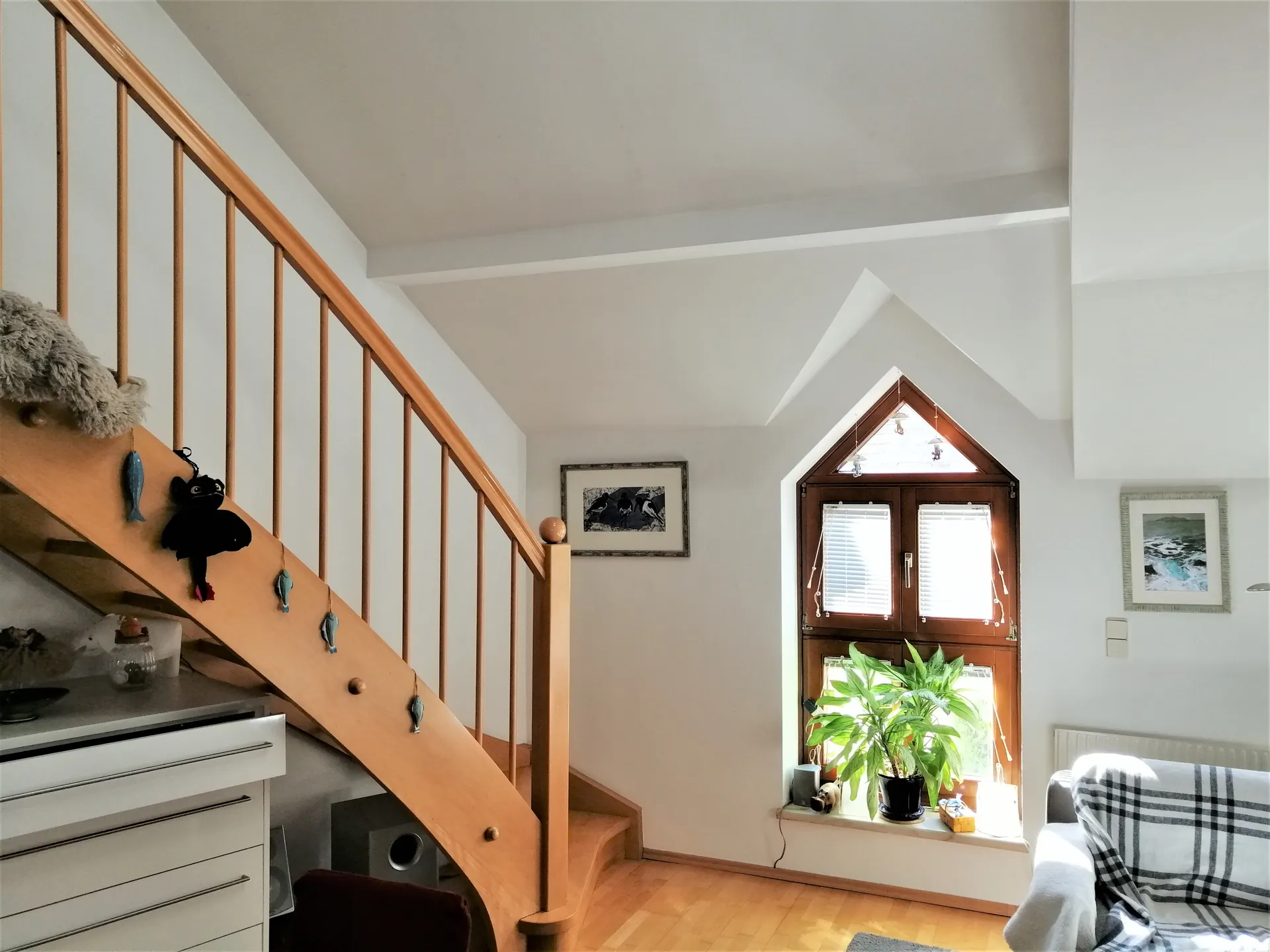 Wohnung Wien Wohnzimmer holzboden – Immobilienmakler Wien | IZY Immobilien