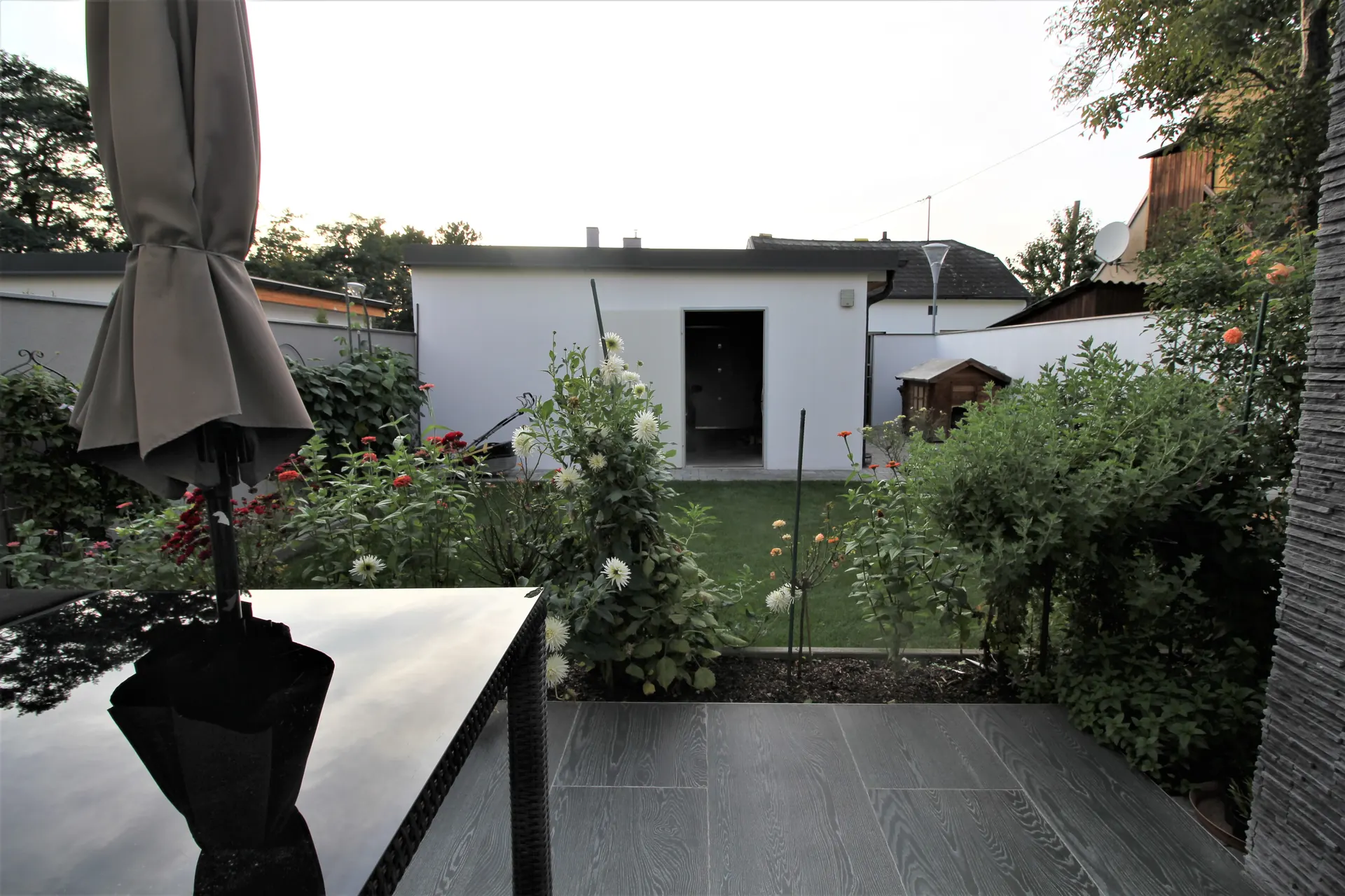 Haus Wien Terrasse lounge – Immobilienmakler Wien | IZY Immobilien Haus Wien Terrasse lounge – Immobilienmakler Wien | IZY Immobilien