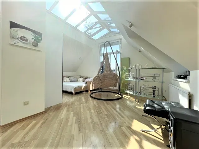 Dachgeschoss Loft Wien schlafbereich – Immobilienmakler Wien | IZY Immobilien Dachgeschoss Loft Wien schlafbereich – Immobilienmakler Wien | IZY Immobilien